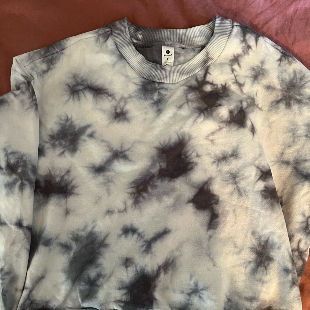 Cropped Crewneck Sweatshirt